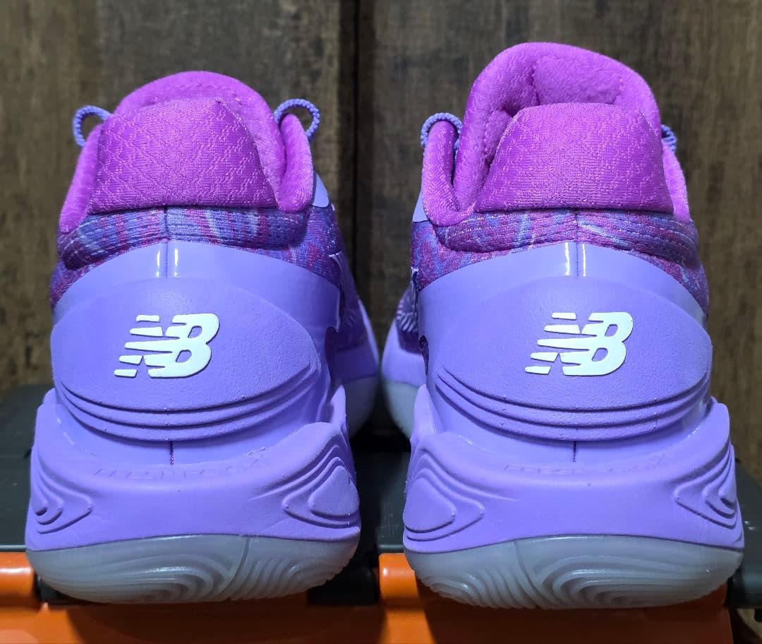 シューズ(男性用) New Balance FuelCell TWO WXY v5