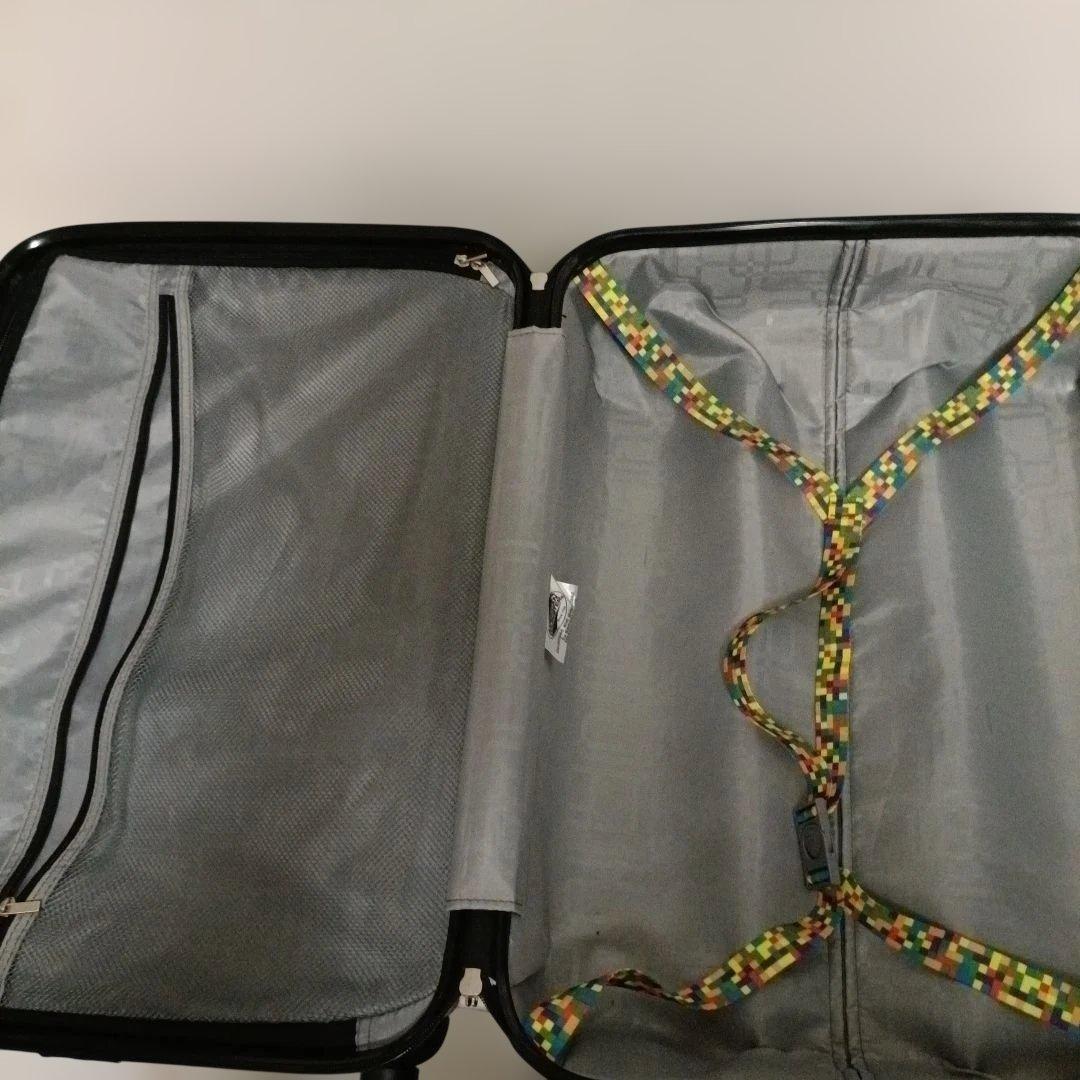 【バーバ【購入前コメント頂けると助かります】スーツケースと鬼滅の刃の刀