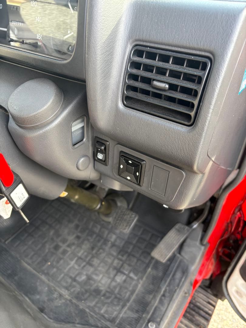 マツダボンゴ　パーツ　部品など　毎日使用していますので走行距離は代わります