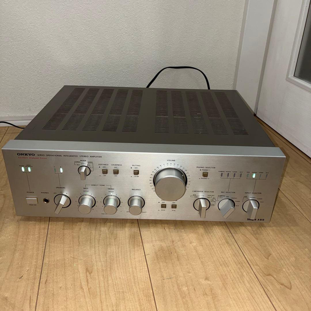 名機　onkyo A-819プリメインアンプです いい音です！！