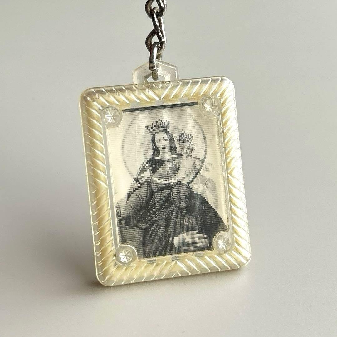 フレンチキーホルダー　マリアとイエス　聖人　絵が変わる　希少