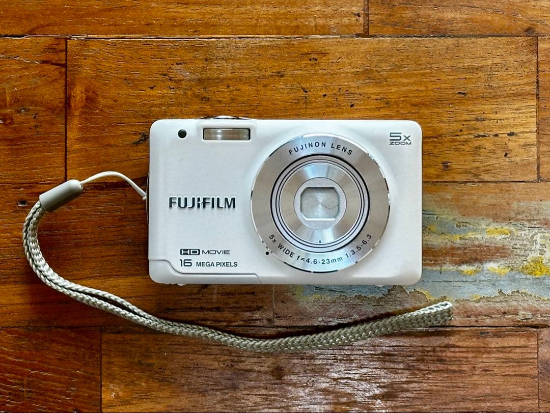 【良品・動作確認済】FUJIFILM FinePix JX650 ホワイト