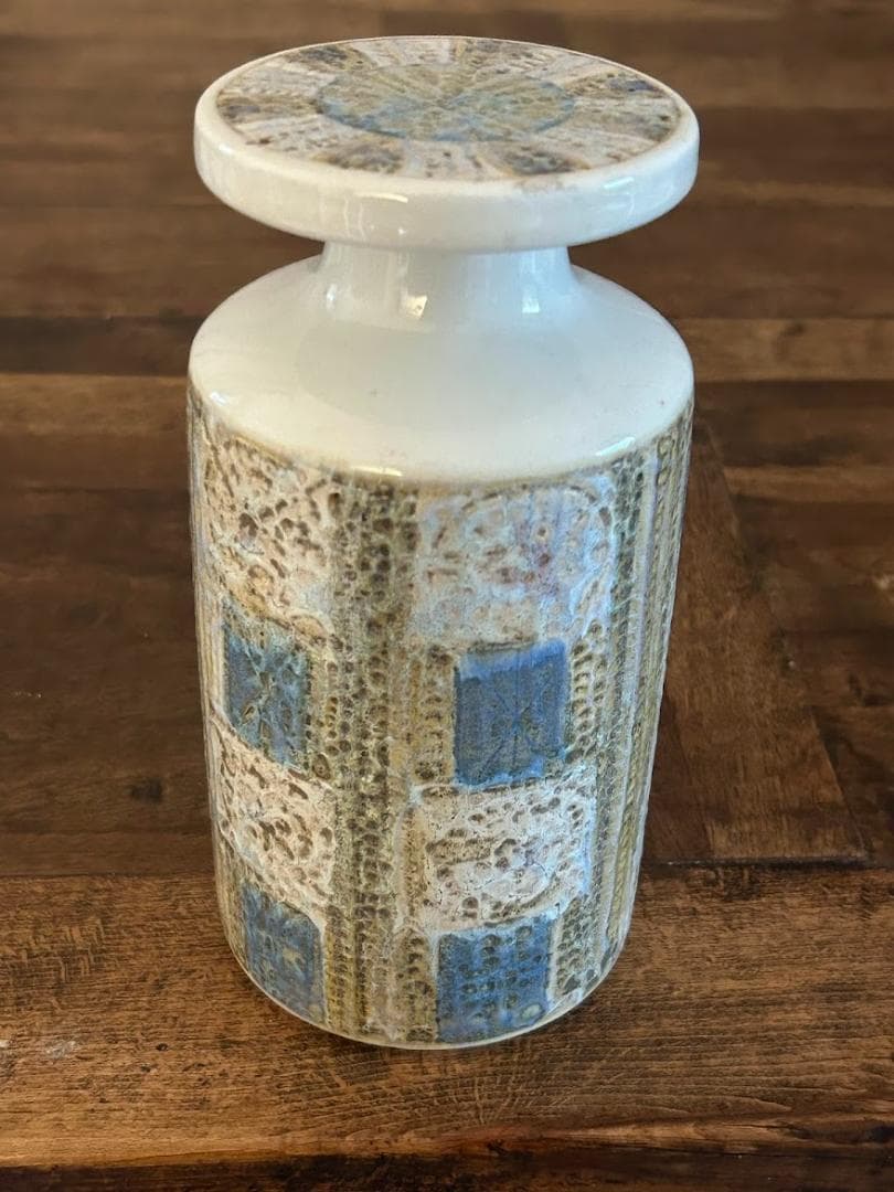 タイムセールan16 ロイヤルコペンハーゲン　ヴィンテージ　蓋つき花瓶　壺