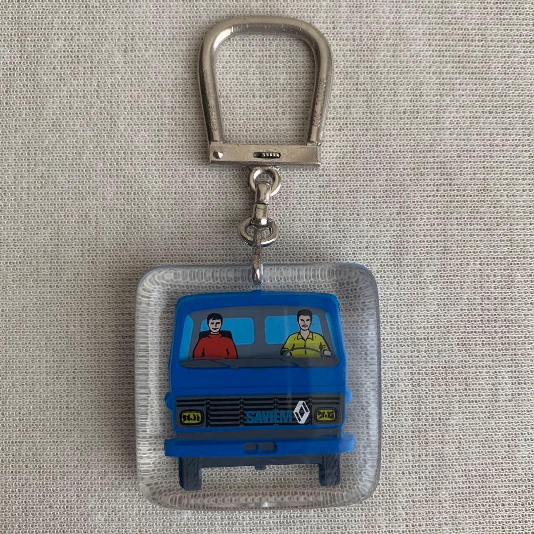 動くブルボンキーホルダー アニメ【SAVIEM】トラック ルノー フレンチパブ