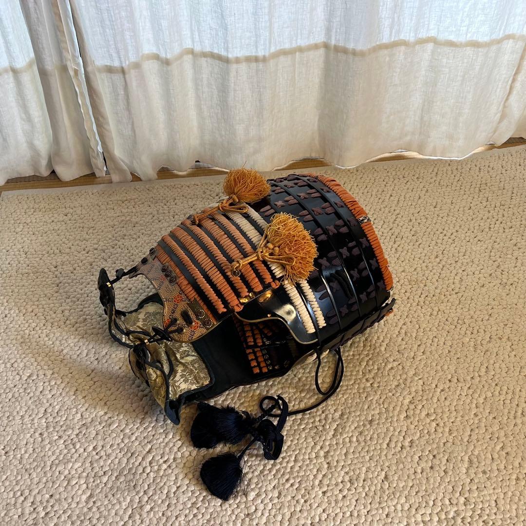 【豆太郎】　丸武工房製【現代甲冑•等身大】当世素掛紺白茶糸威具足