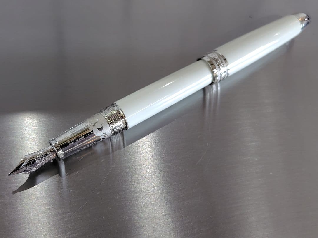 モンブラン　マイスターシュテュック トリビュート　万年筆　お値下げ不可