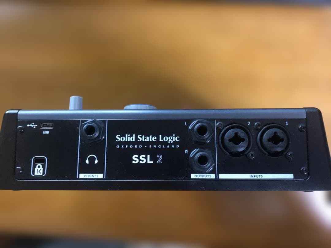 Solid State Logic SSL2 オーディオインターフェース