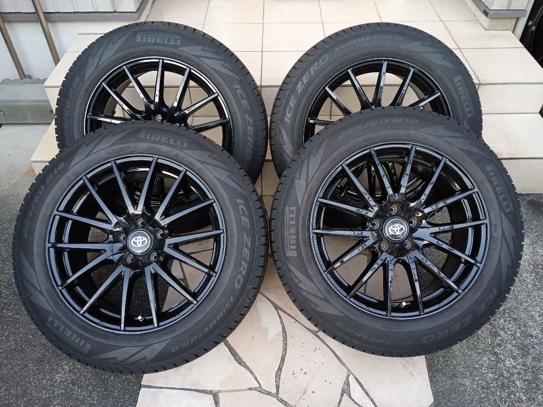 225/60R18 スタッドレスホイールセット　美品バリ山　ハリアーＲＡＶ4に！