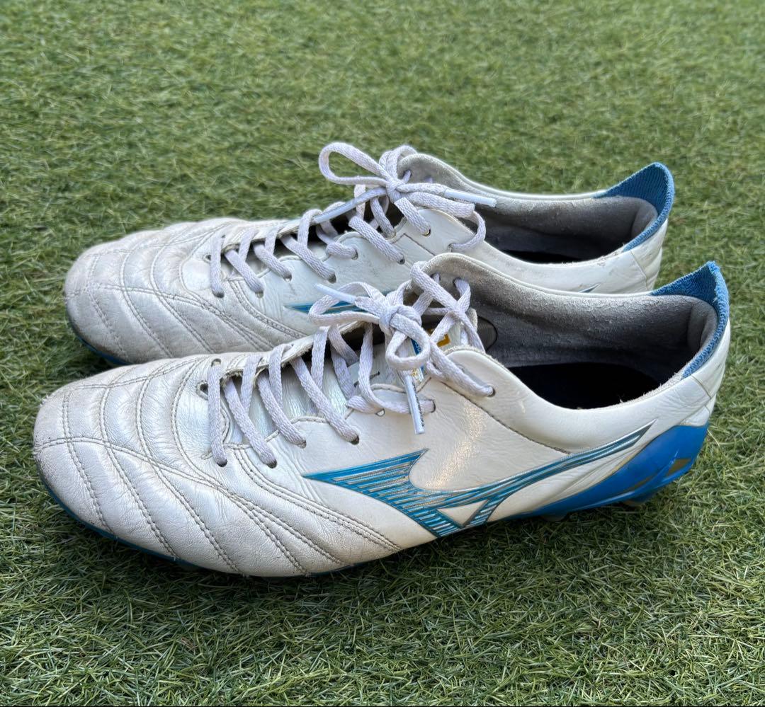 ミズノモレリアネオ4 25.0cm