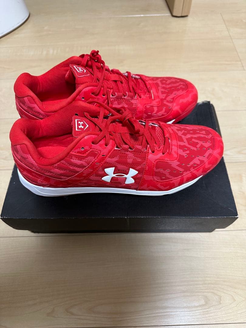 【新品未使用】 UA Ignitelite Low ST Wide