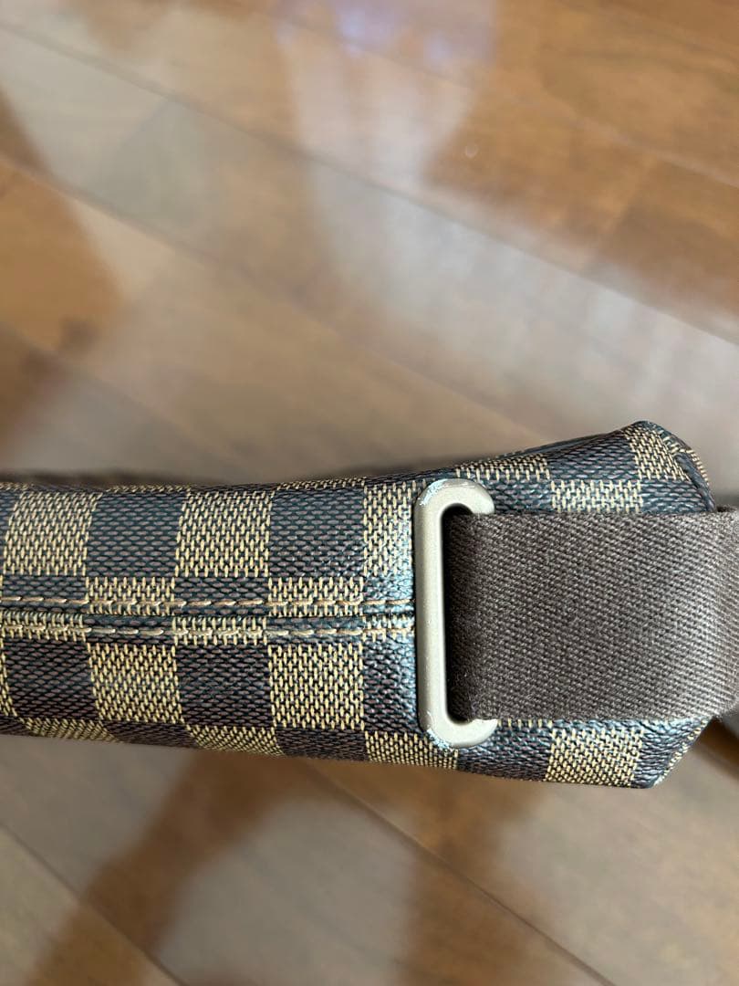 ルイ・ヴィトン ダミエのショルダーバッグ