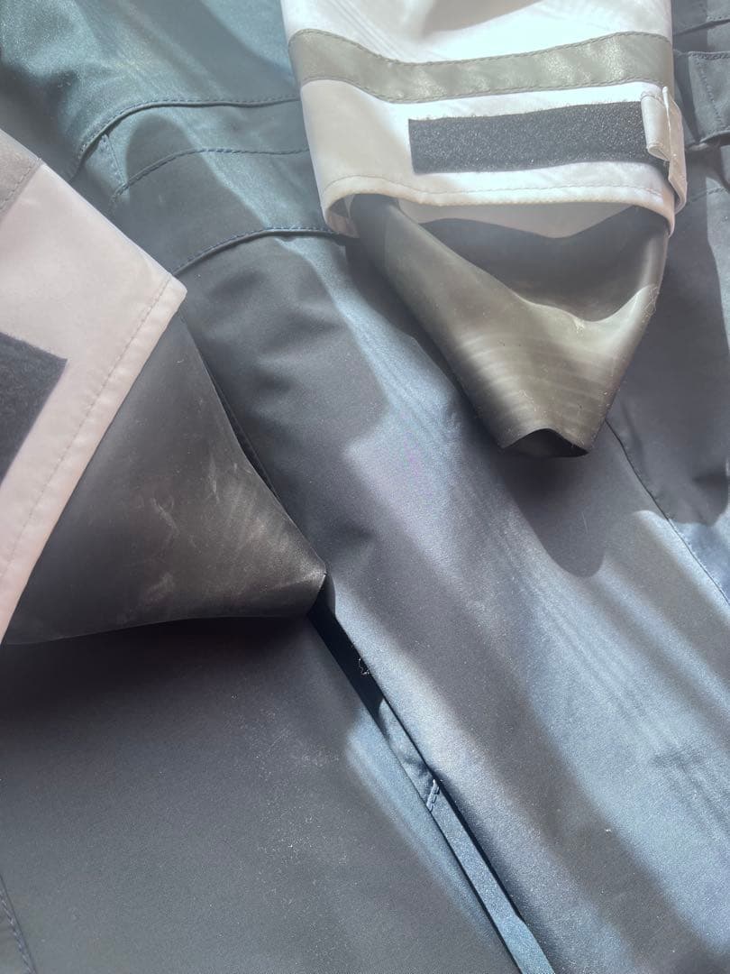 オニール　ドライスーツ　Mサイズ