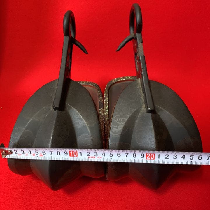 馬具　鎧　馬術　床の間　馬好き　骨董品　博物館　美術館　螺鈿細工　貝細工馬の鞍