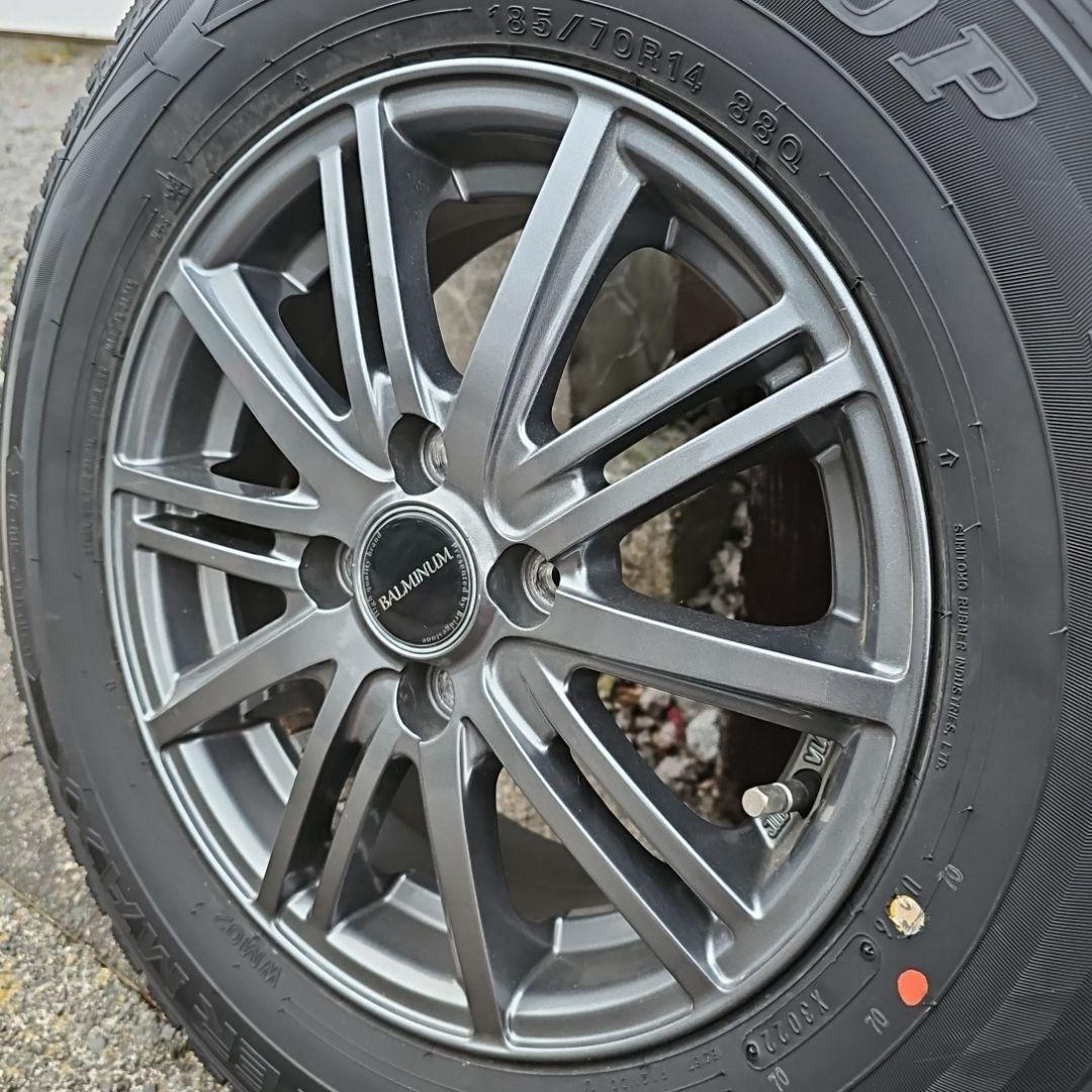日産ノート冬タイヤホイール 185/70/14 スタッドレス