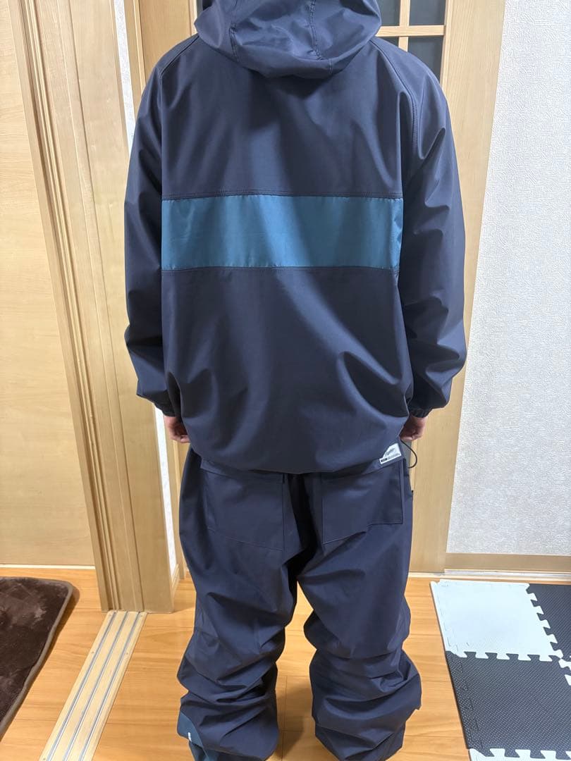 BSRABBIT ウェア上下 （上Lサイズ、下XLサイズ）