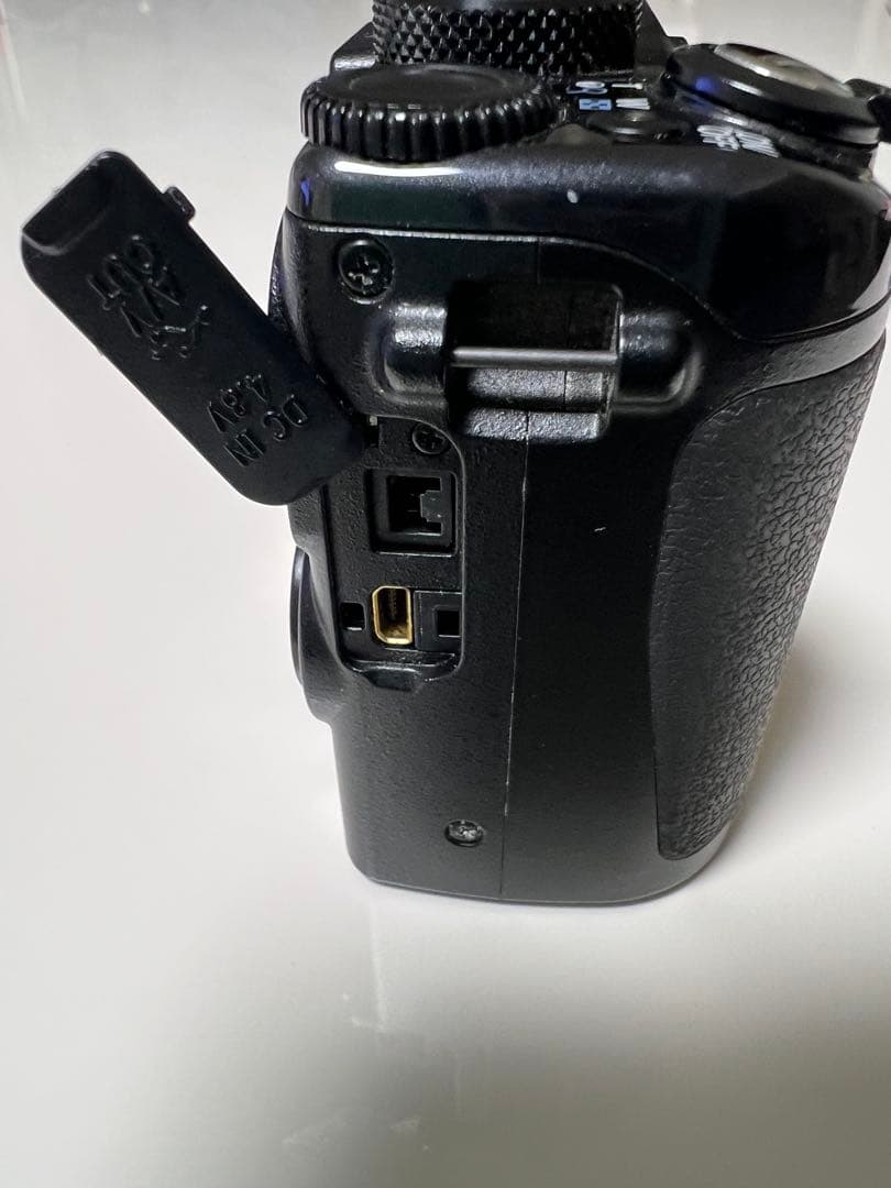 【美品】Nikon ニコン　COOLPIX P6000 デジタルカメラ