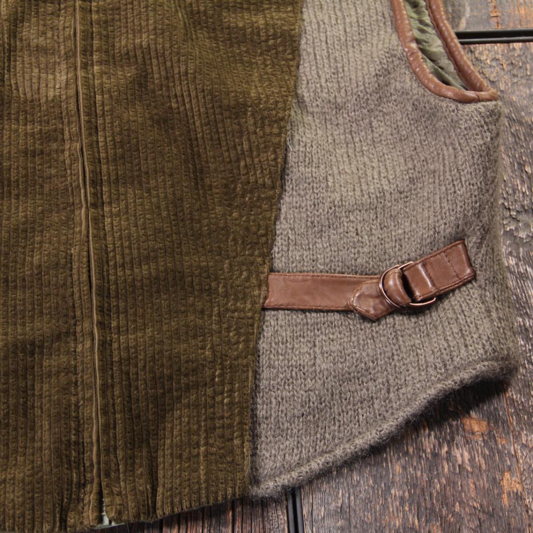 古着　モヘアジレ　ベスト　イタリアヴィンテージ　チョッキ　４６　M カーキ.