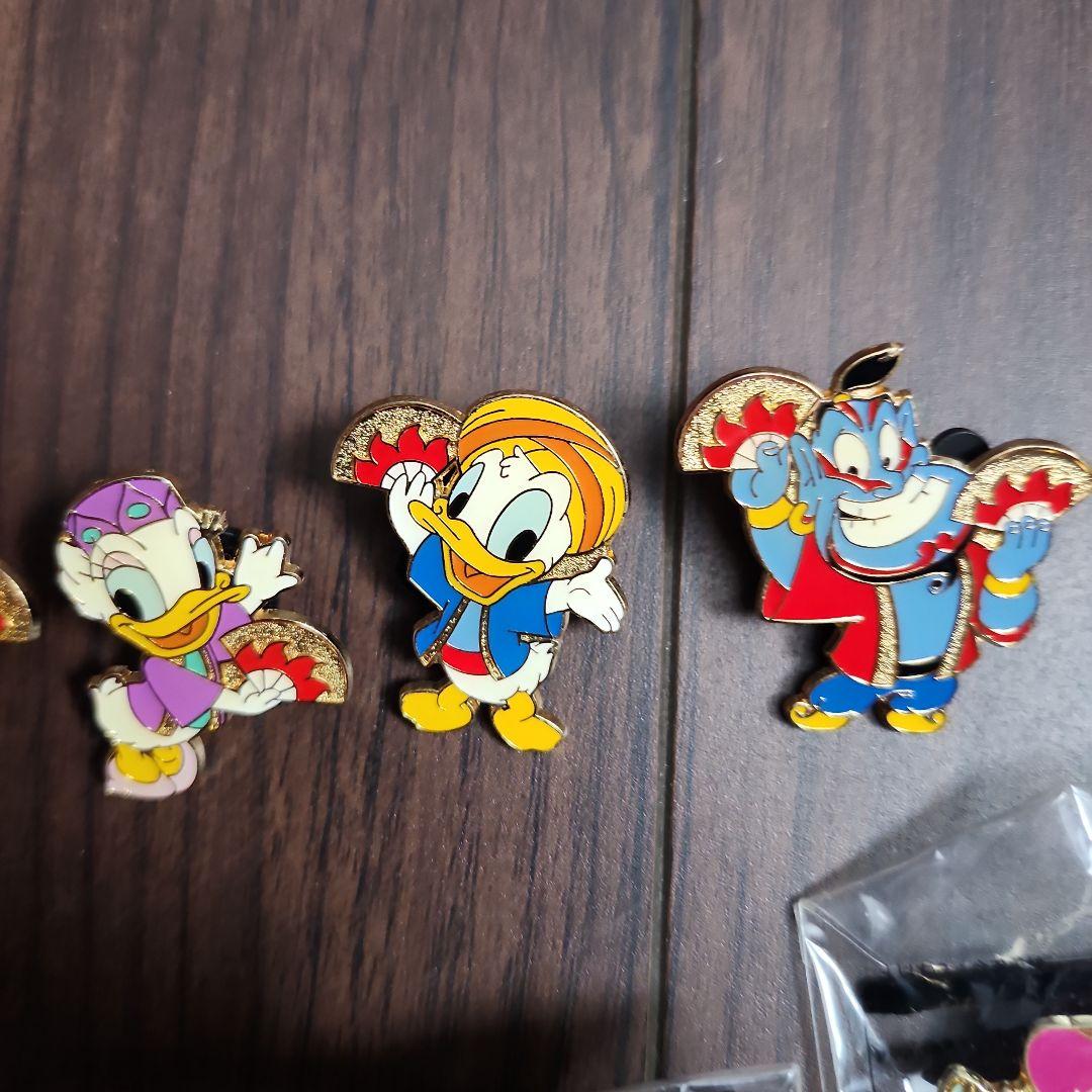 ディズニーピンバッジ 27個セット