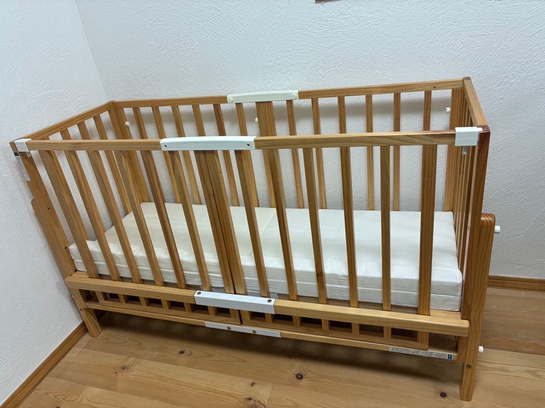 そいねーるⅢ 木製ベビーベッド マットレス付き