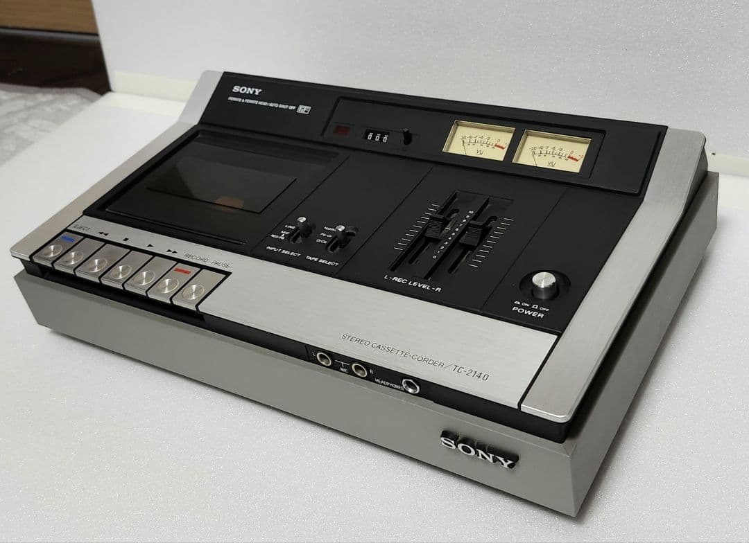 SONY ST 3950とTC-2140 チューナーとカセットデッキ　中古美品