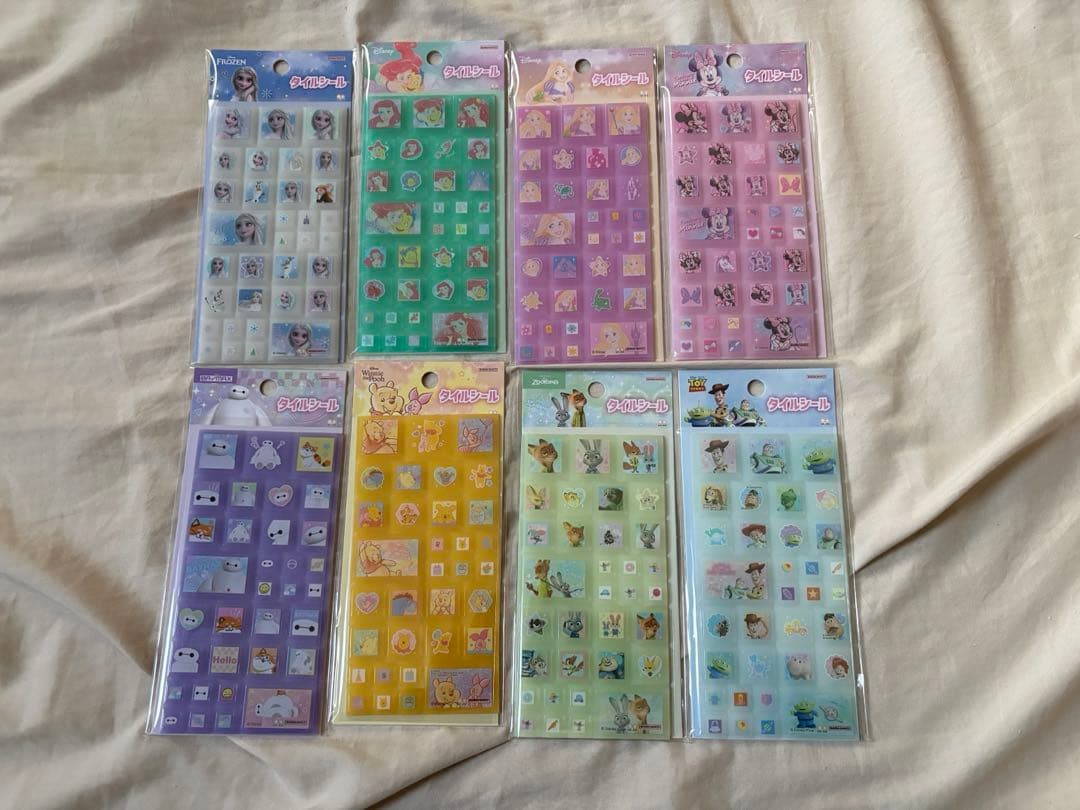 ディズニー　タイルシール　8種類