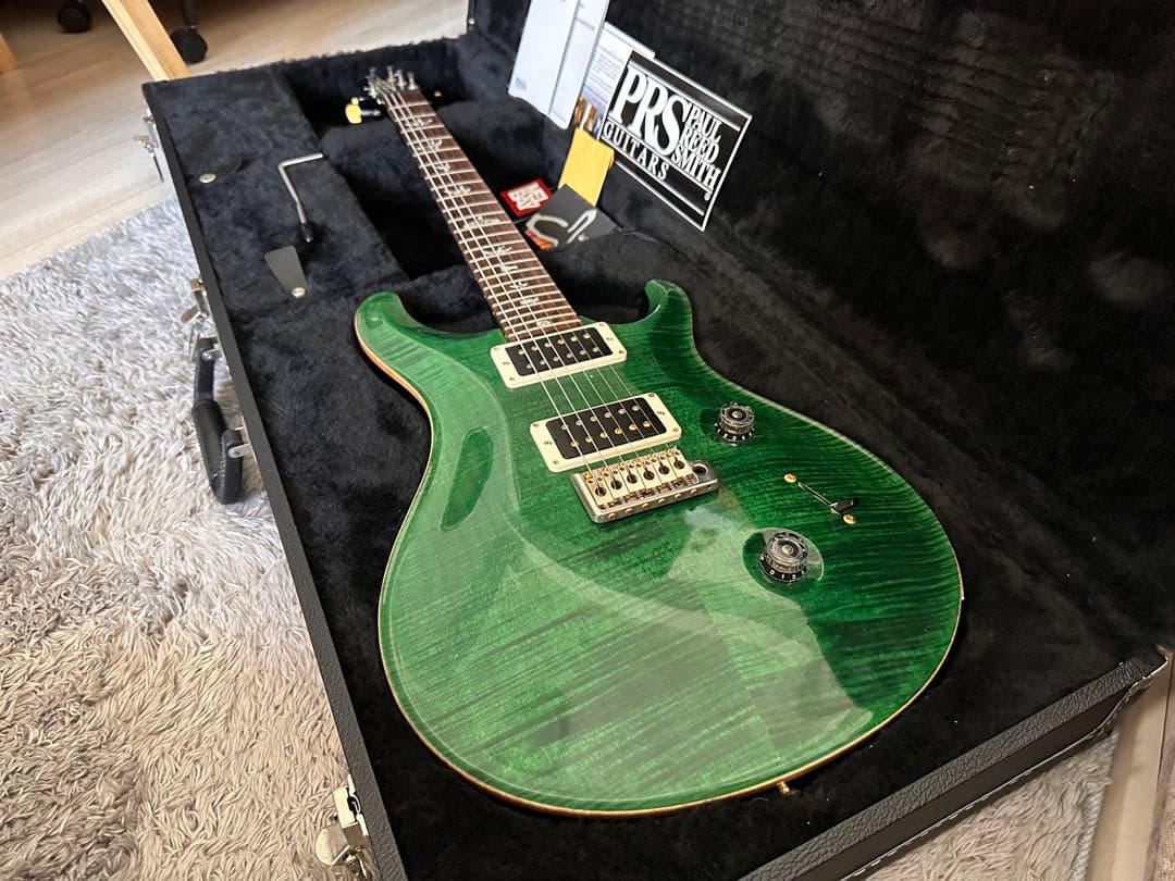 lunazou（PRS custom 24 Emerald 2013）