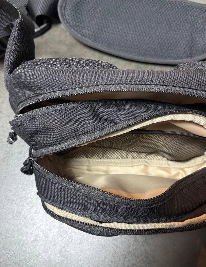 ◆ Hugoo ハグー ヒップシート