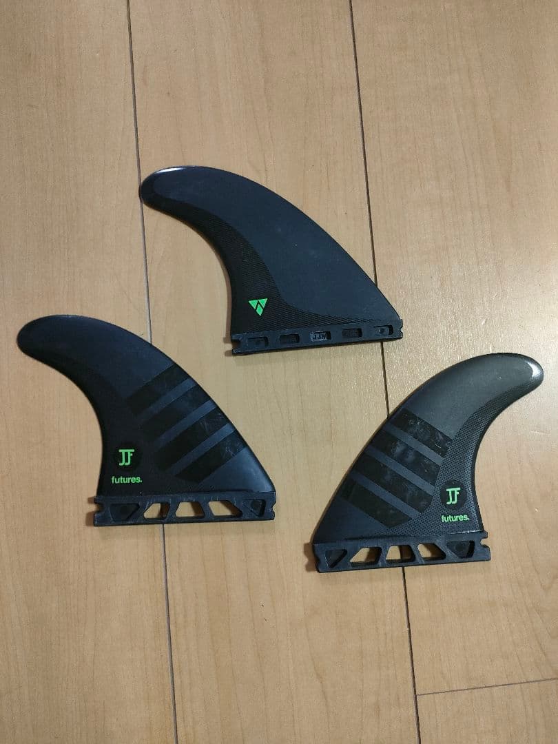 フューチャーフィン futures ジョンジョンフローレン