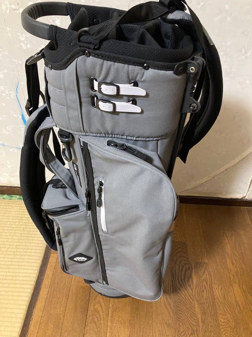 【極美品】JONES ジョーンズ キャディバッグスタンドバッグ 2025年モデル