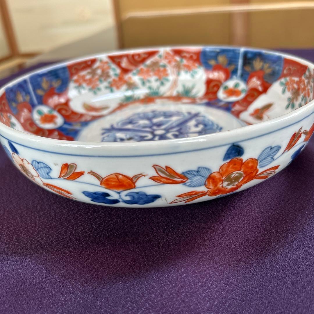 骨董　飾り鉢　皿　伝統的な赤青装飾　陶器