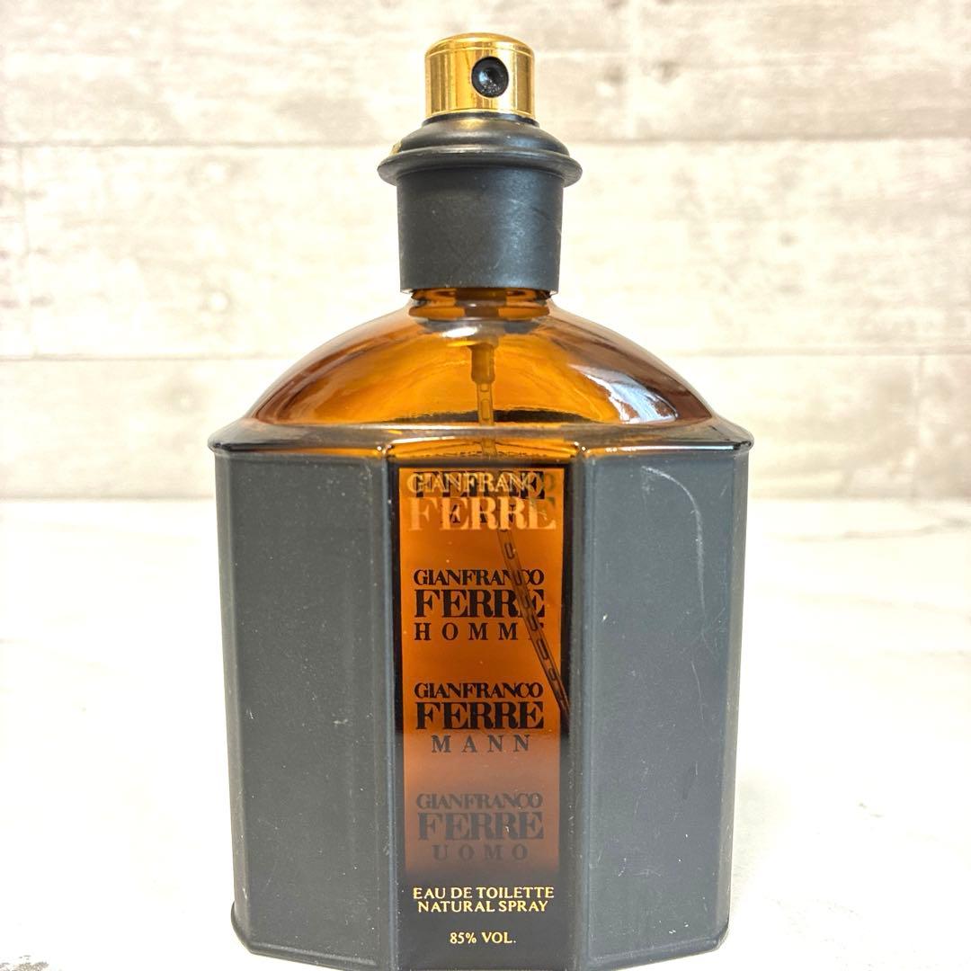 ジャンフランコフェレ ウォモ オードトワレ　香水　125ml b