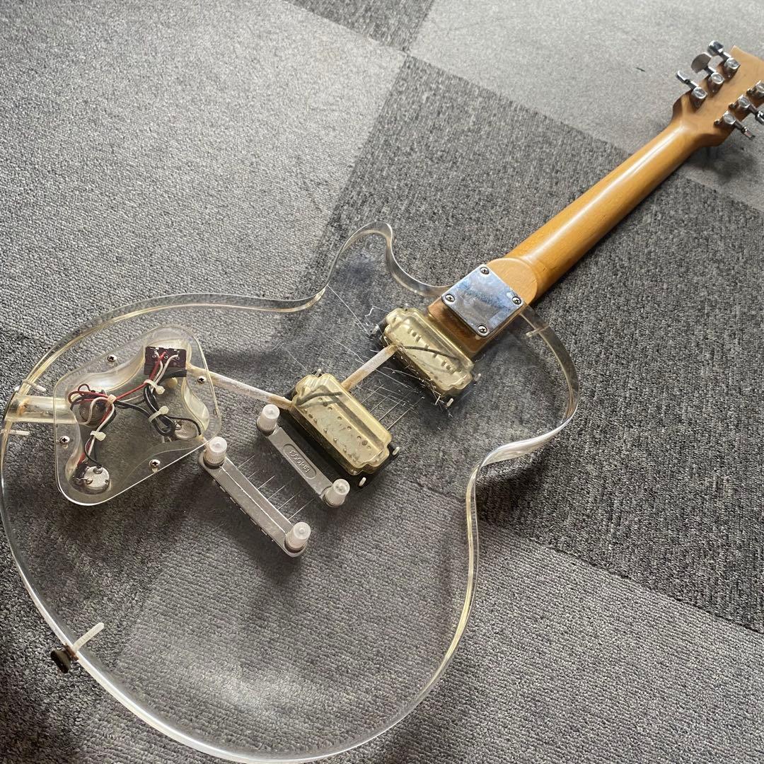 特価ーJUNO アクリルレスポール 透明 エレキギター アクリルギター！レア！