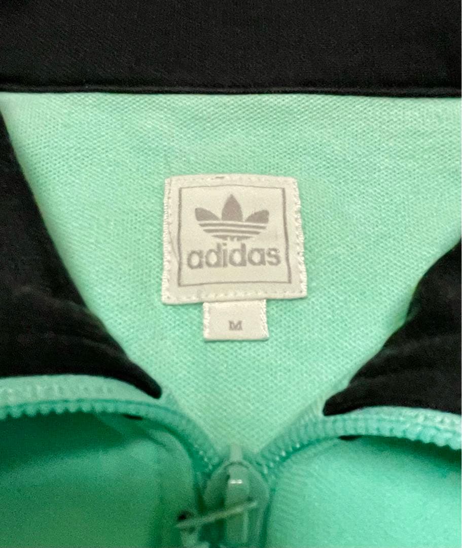adidas トラックジャケット　ミント