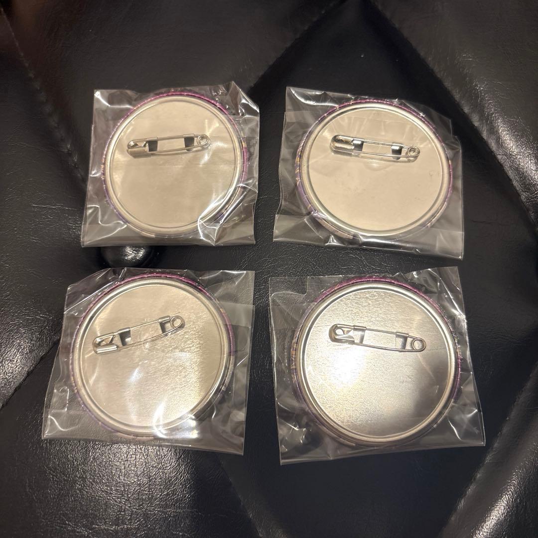 値下げ交渉可　NARUTO富士急ハイランドHINATA缶バッジ 4個セット