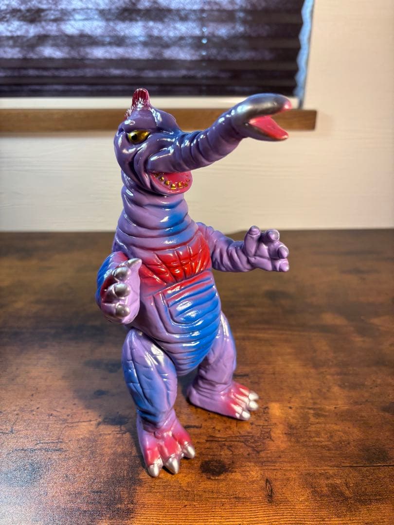 ブルマァク　サータン　復刻版　ソフビ　帰ってきたウルトラマン　怪獣　ウルトラマン