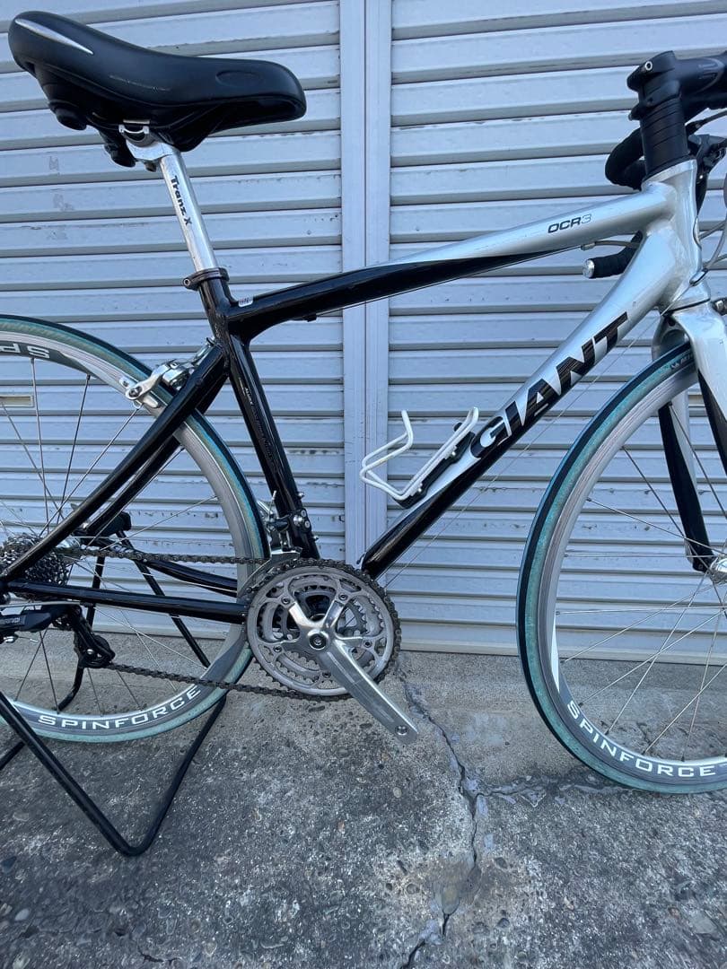 GIANT OCR 3 アルミロード　700C 入門・通勤・通学・サイクリング