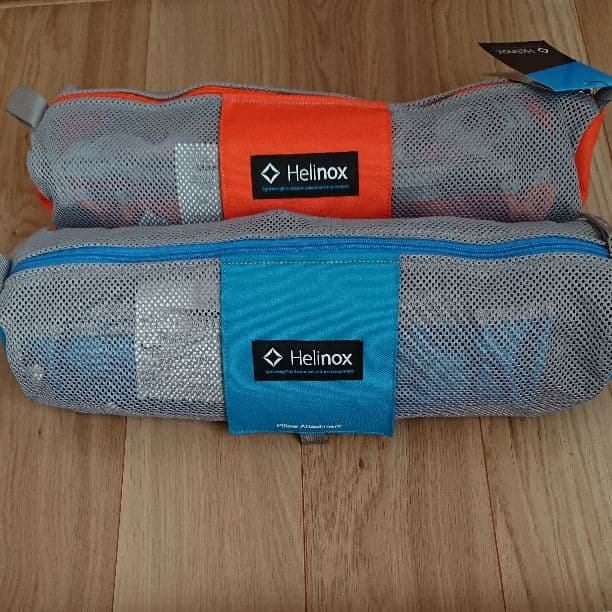 Helinox(ヘリノックス) チェアツー２個セット（２色）

新品、未使用