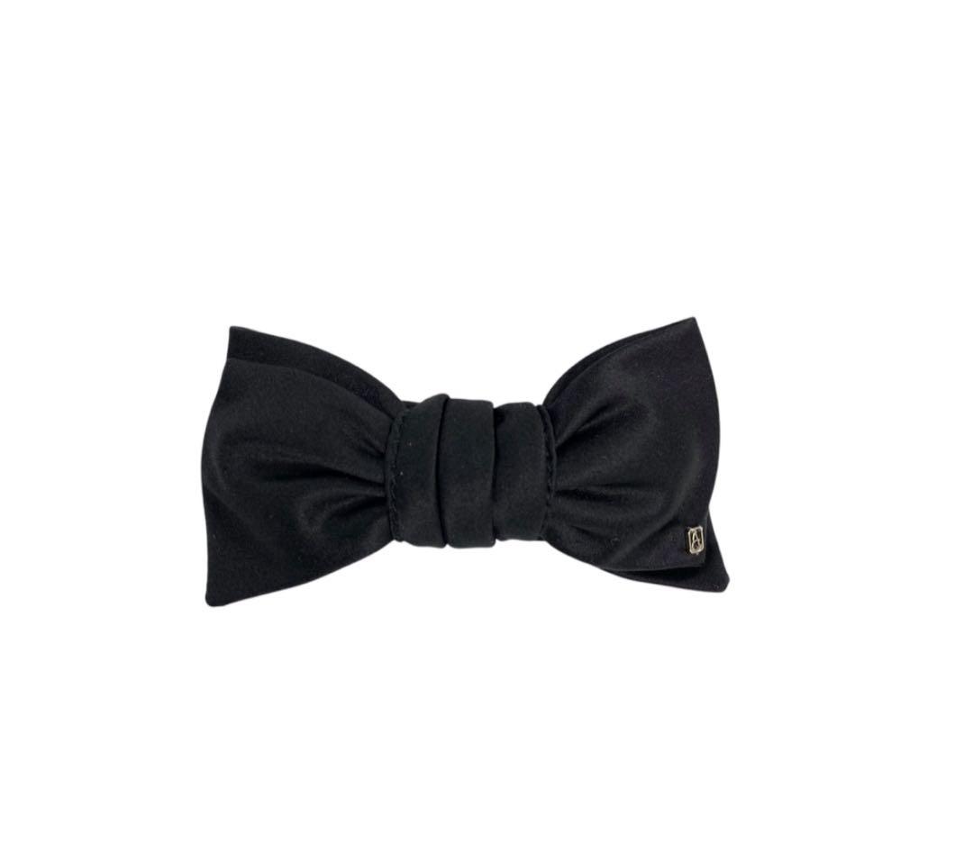 ブラックリボンヘアアクセサリー