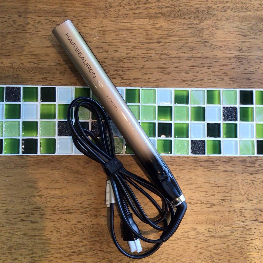 ヘアビューロン 4D Plus [ストレートアイロン]