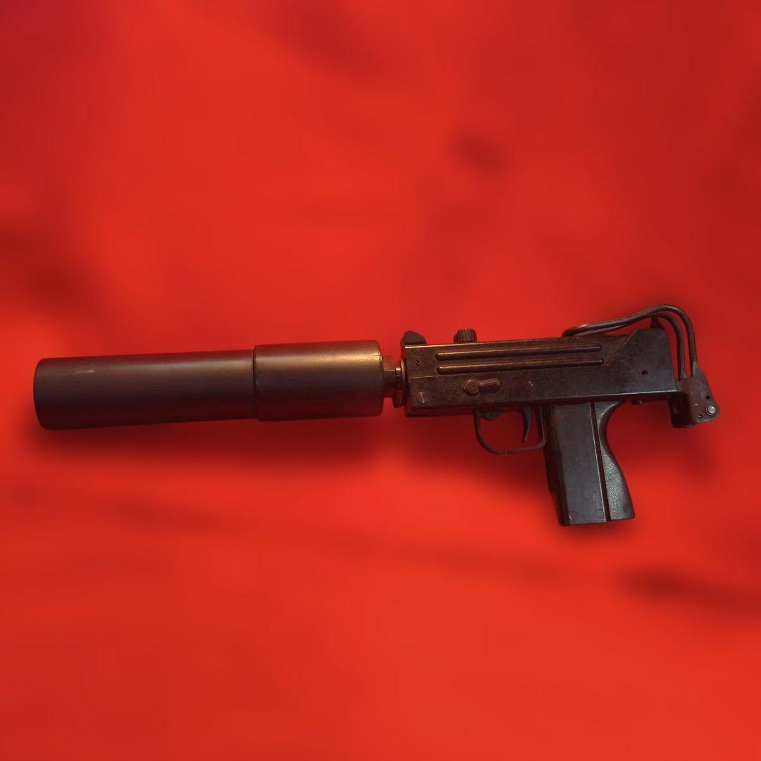 MGC　イングラム M11　モデルガン　マガジンなし