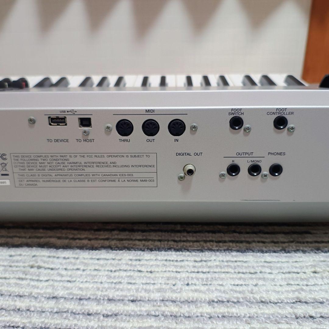 美品 YAMAHA MO8 88鍵盤 ミュージックプロダクション シンセサイザー