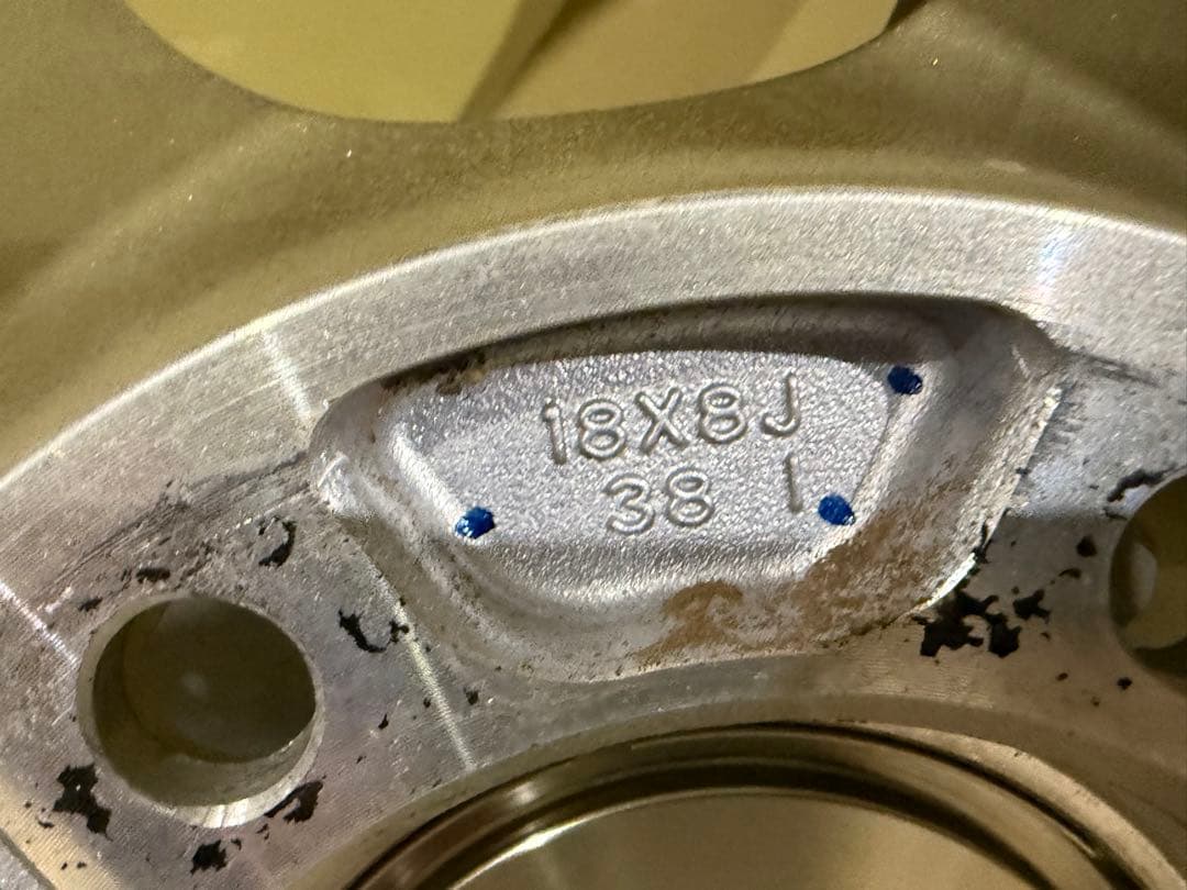 ハイエース200系AD VAN Racing 18インチホイールセット