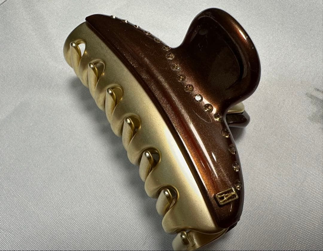 【美品】アレクサンドルドゥパリ ヘアクリップ7.5cm ブラウン