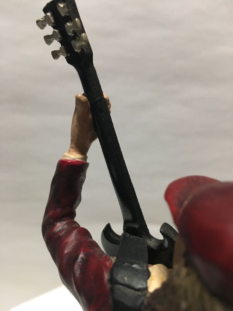 【難あり】【希少フィギュア】AC/DC アンガス・ヤング ギターヒーロー