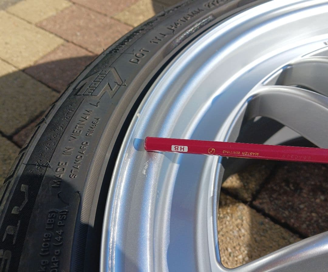 エンケイRPF1 16インチ　7j　PCD100　4穴　+35 +43　2本ずつ