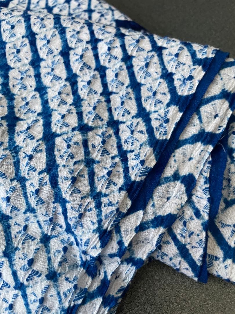 着物　絞り　浴衣布地　ブルー系　夏用ワンピース　浴衣　ハンドメイド　新品　1反