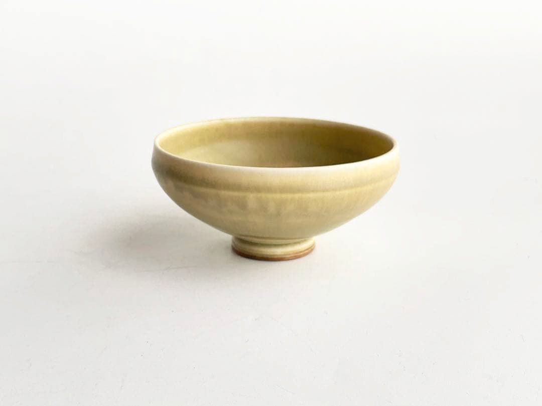 ベルント・フリーベリ　Berndt Friberg グスタフスベリ　黄釉　盃