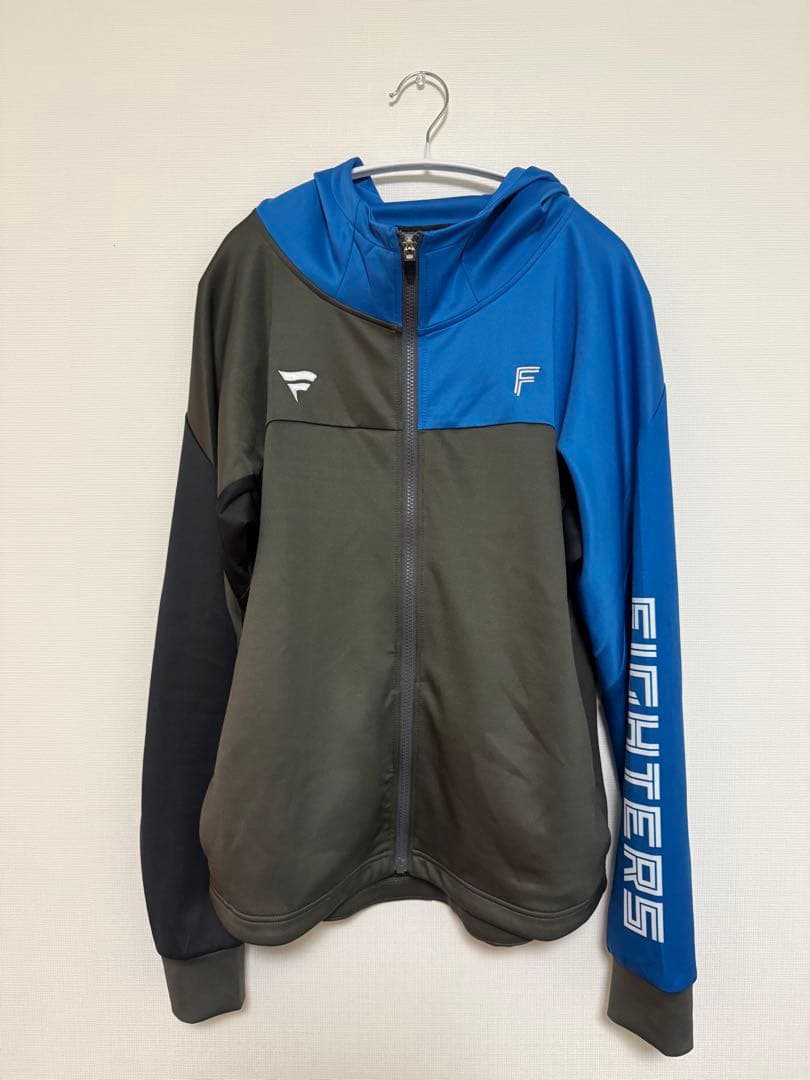 日本ハムファイターズ　オンフィールド　トレーニングジャケット