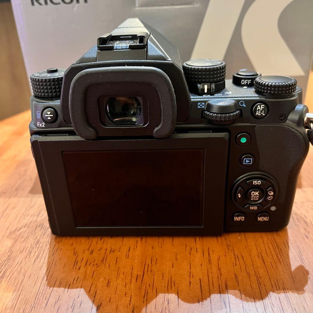 【超美品】ペンタックス PENTAX KP ボディ