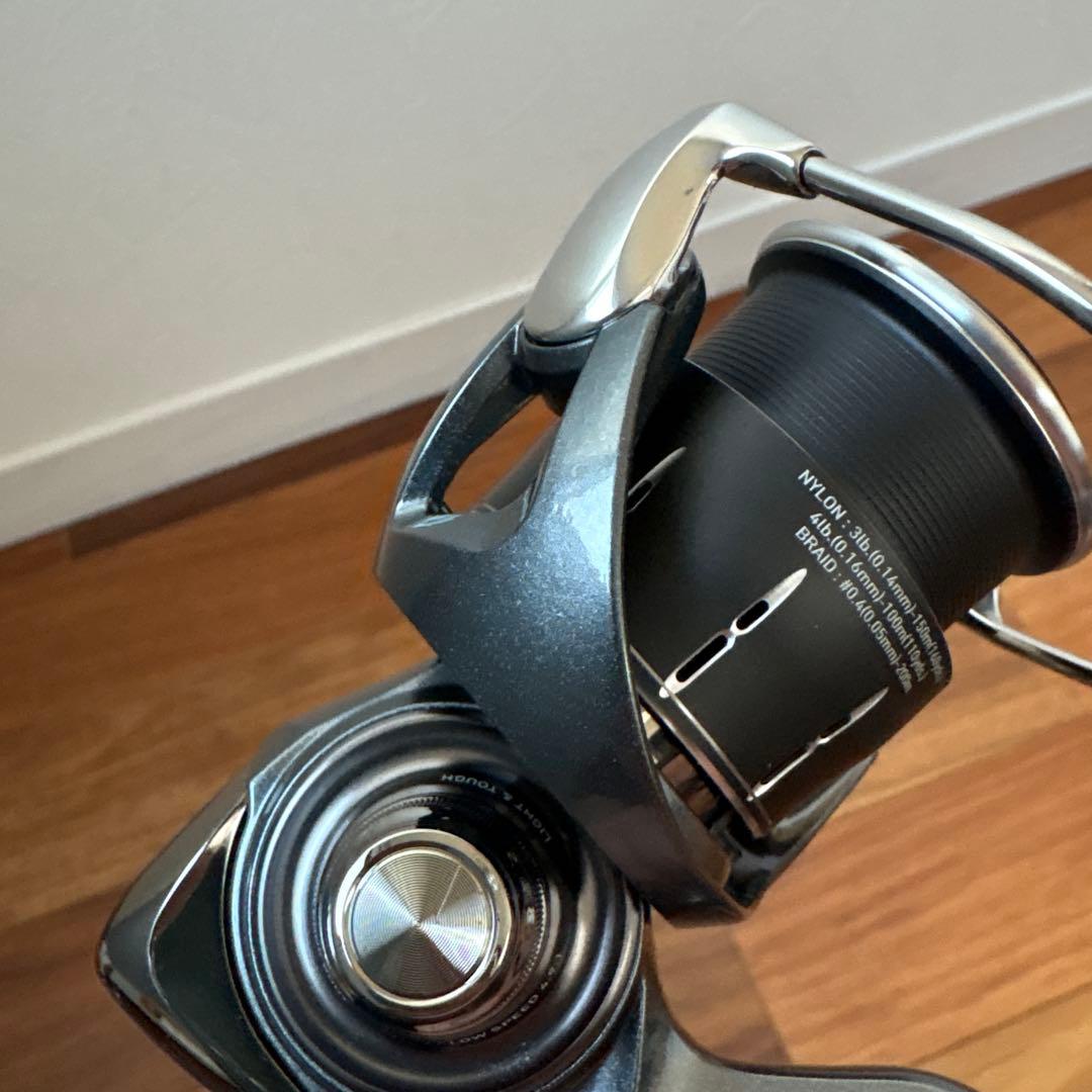 24ルビアス ST LT2000S-P リール アジング メバリング トラウト